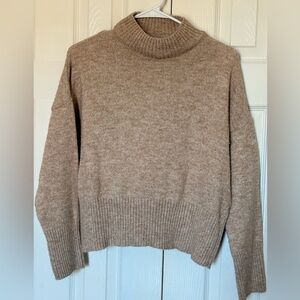 Stradivarius Cozy Tan Turtleneck Sweater oversized Size S